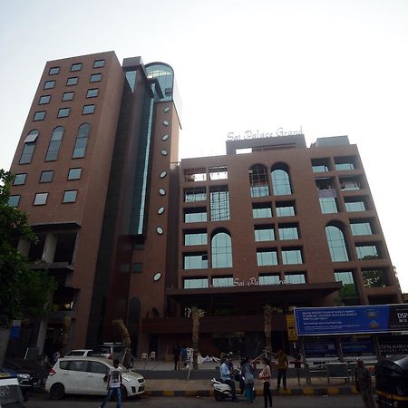 Sai Palace Grand, Malad Bombay Exterior foto