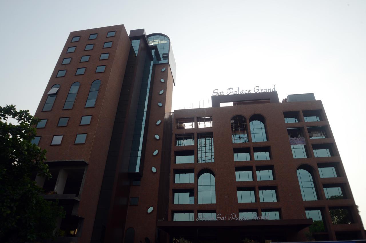 Sai Palace Grand, Malad Bombay Exterior foto