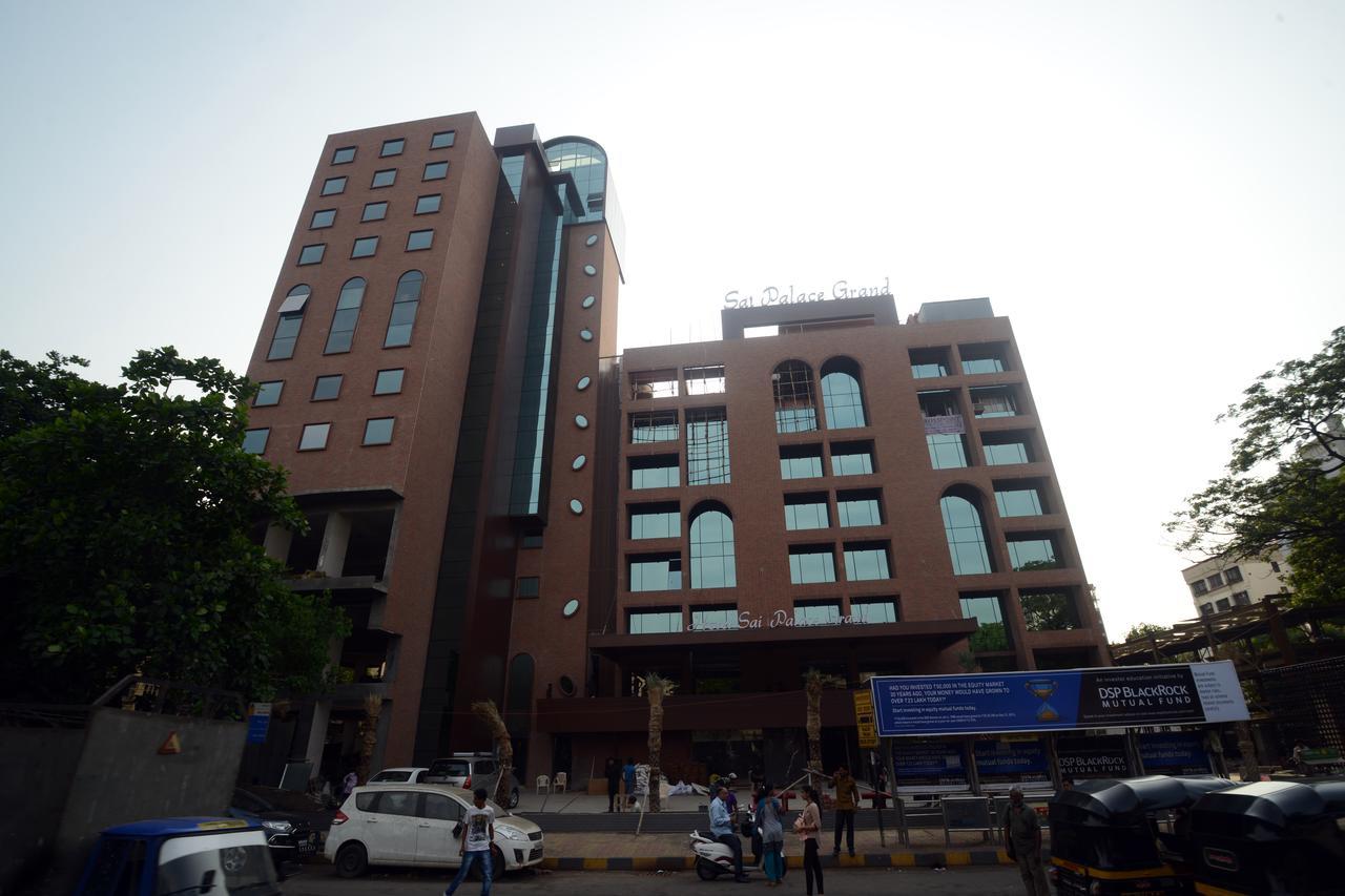 Sai Palace Grand, Malad Bombay Exterior foto